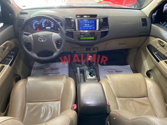 toyota-hilux-sw4-2012-2013-46015