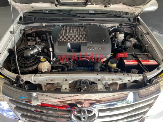 toyota-hilux-sw4-2012-2013-46016