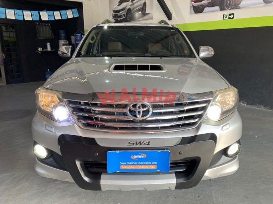 toyota-hilux-sw4-2012-2013-46018