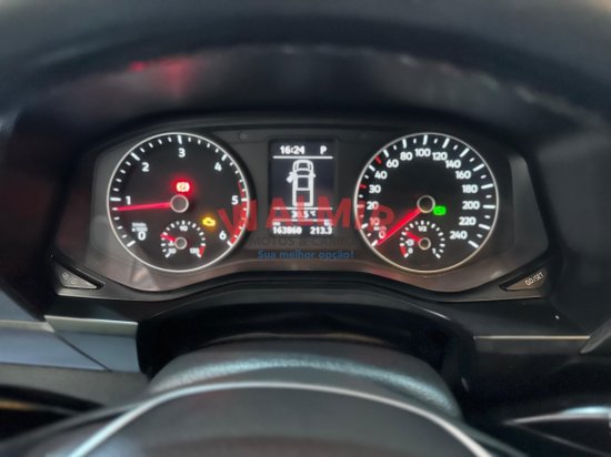 volkswagen-amarok-trendline-2016-2017-46030